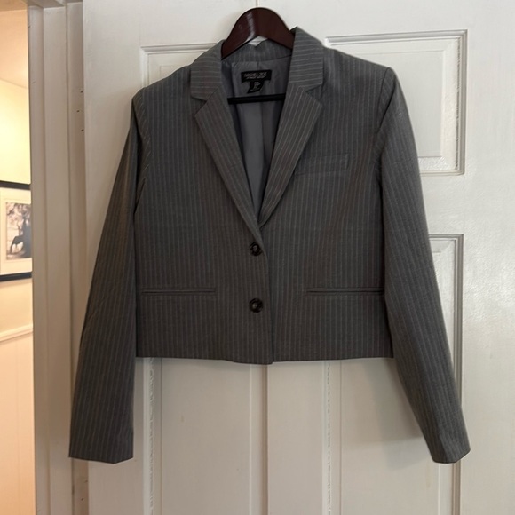 Women’s blazer, Rachel Zoe, pinstriped gray and white, new without tags - Picture 1 of 9